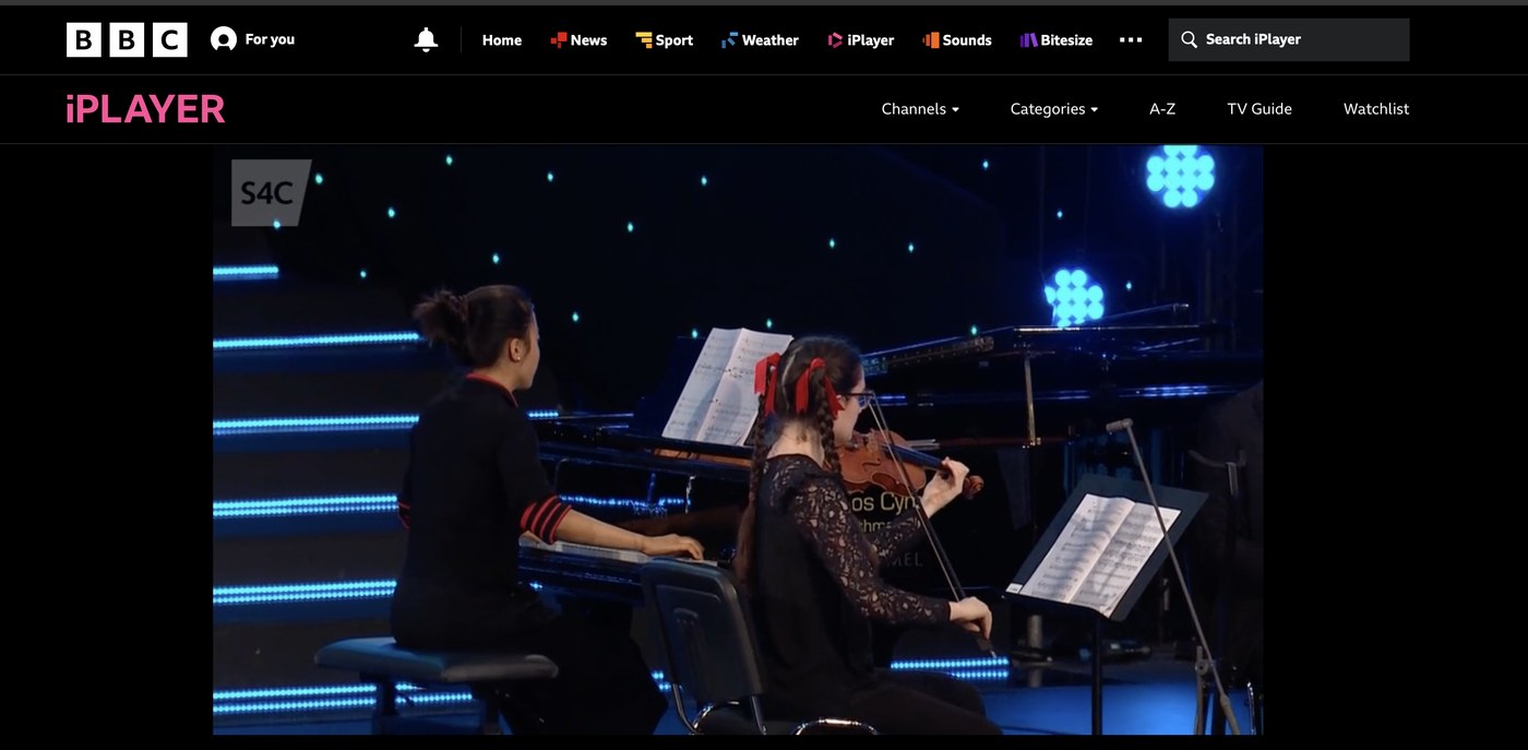 XinRu Chen performing live, broadcast on BBC S4C at the National Eisteddfod of Wales